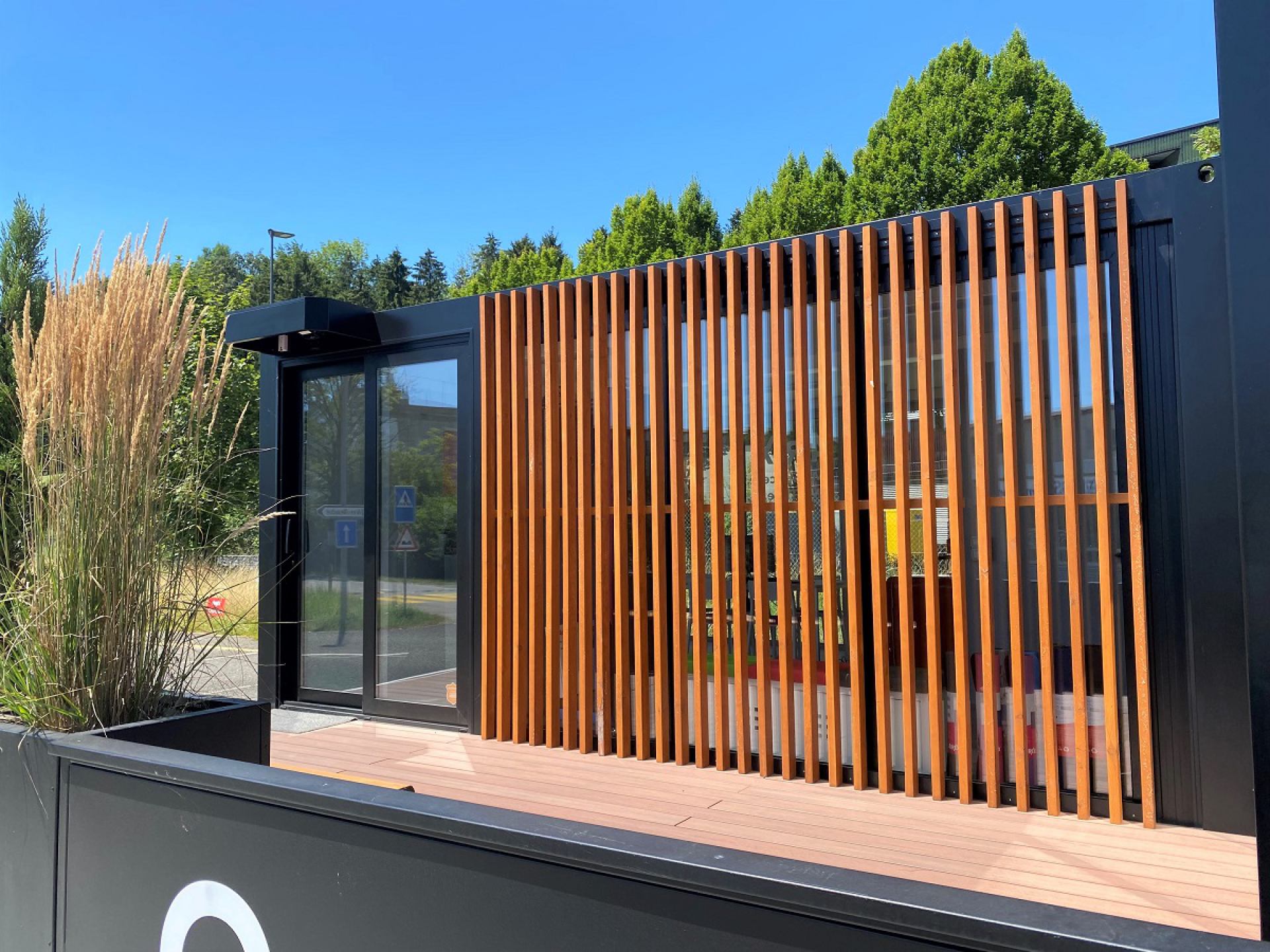 Modularni uredski objekt sa terasom